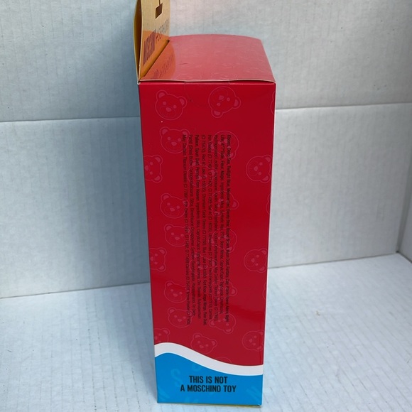 MOSCHINO BEAR eyeshadow Pallet - Picture 5 of 8